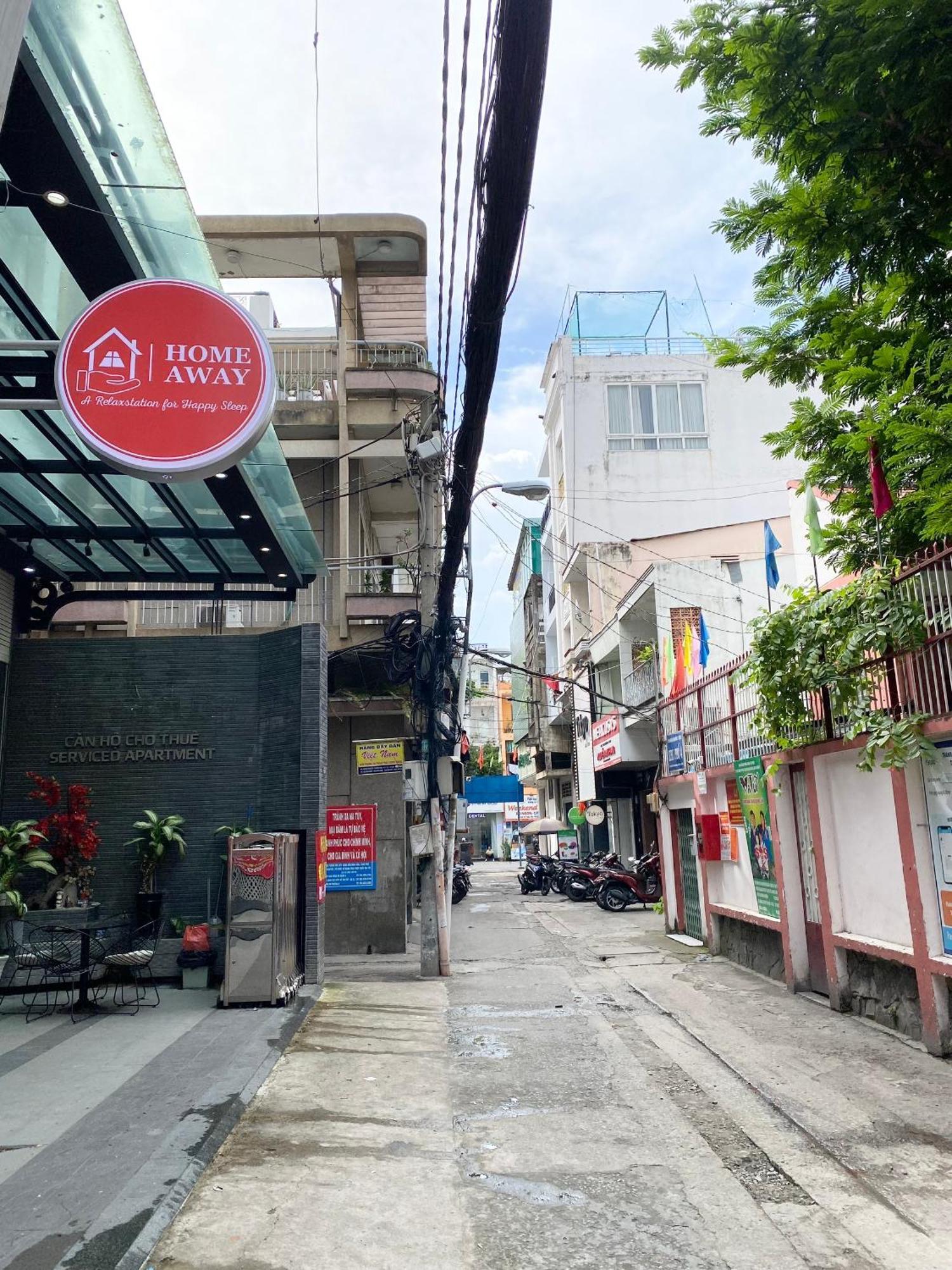 Away Minh Khai - Serviced TP. Hồ Chí Minh